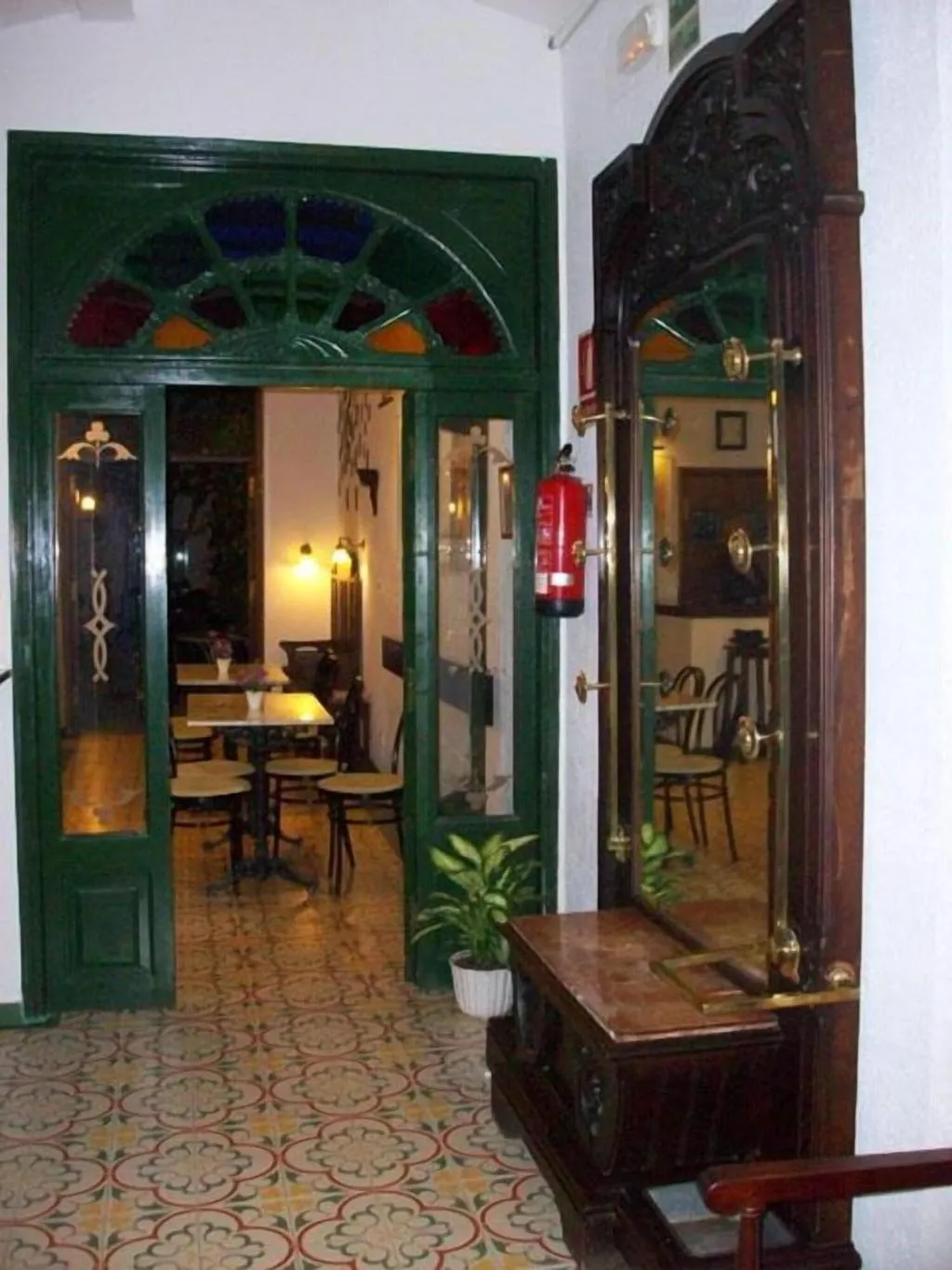 Lobby, Mitus, Barcelona