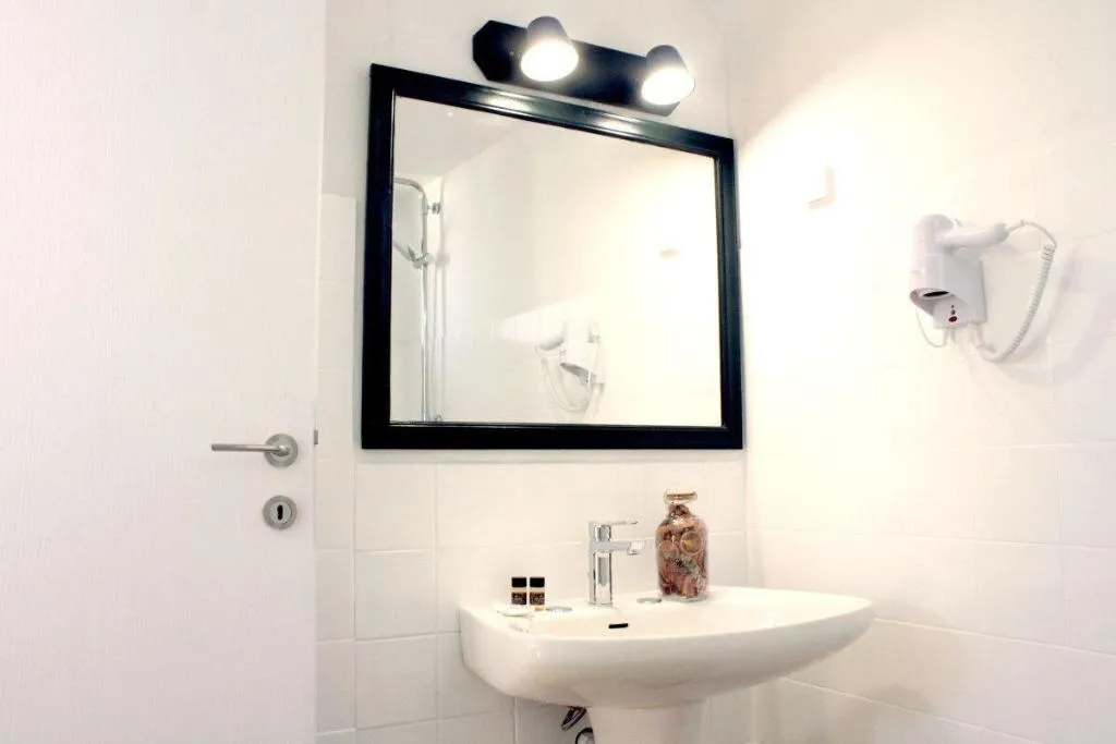 Room, Crops Suites, Crete