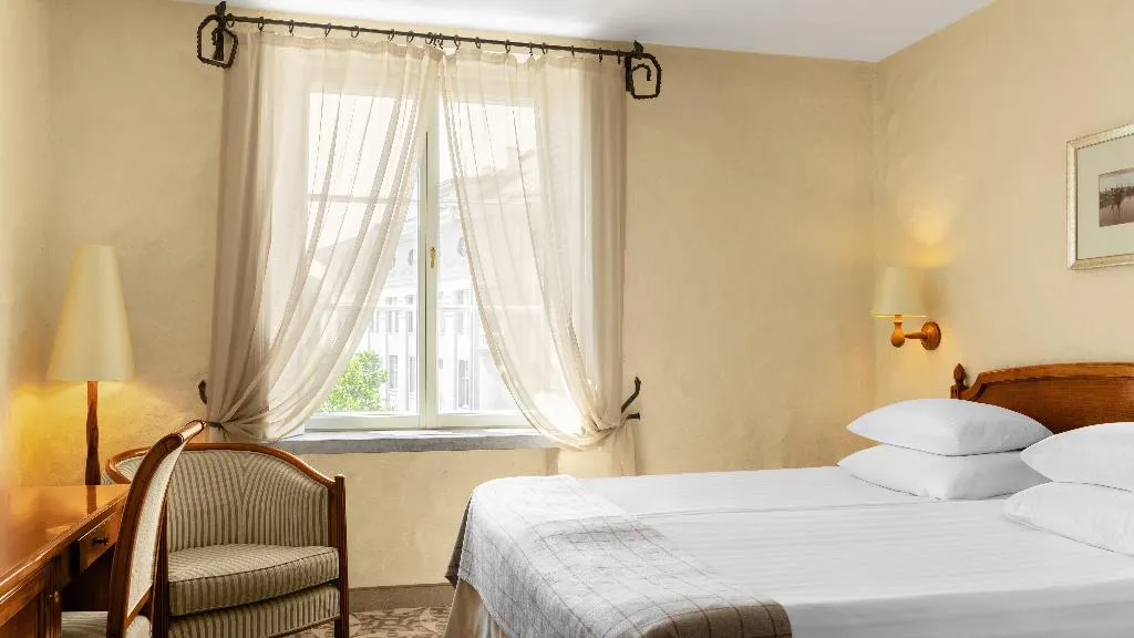 SINGLE CLASSIC Room, Rixwell Collection Savoy Boutique Hotel, Tallinn