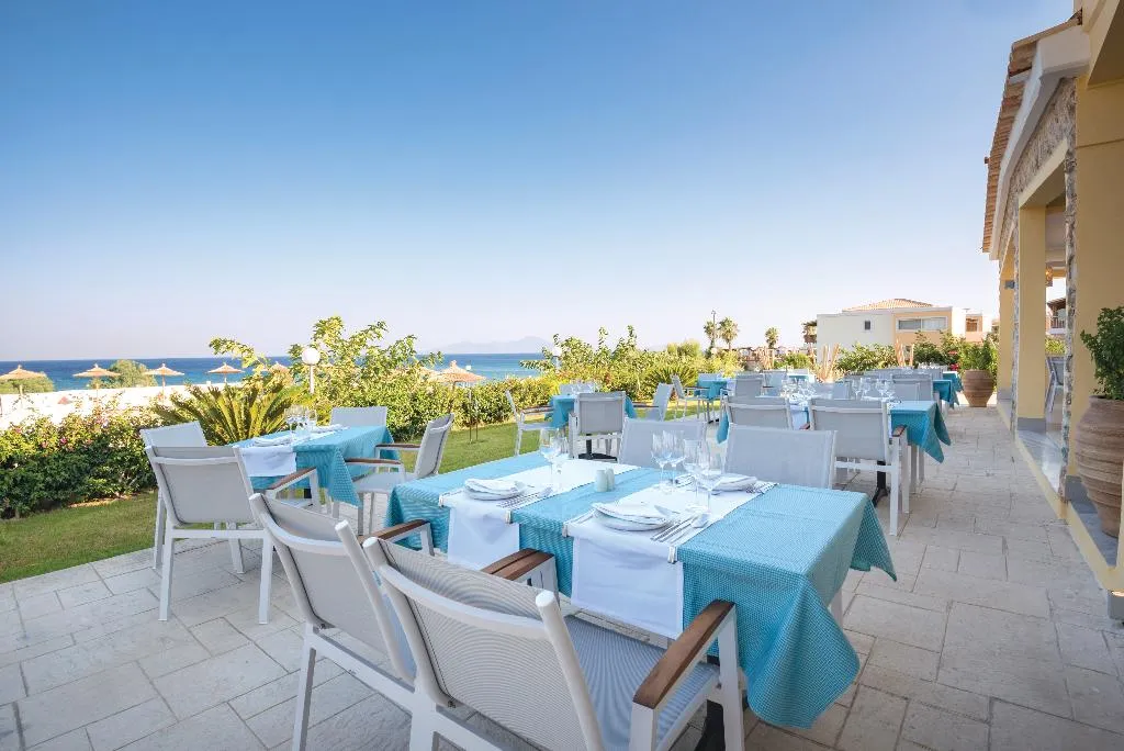 Restaurant, Grand Blue Beach Hotel, Kos