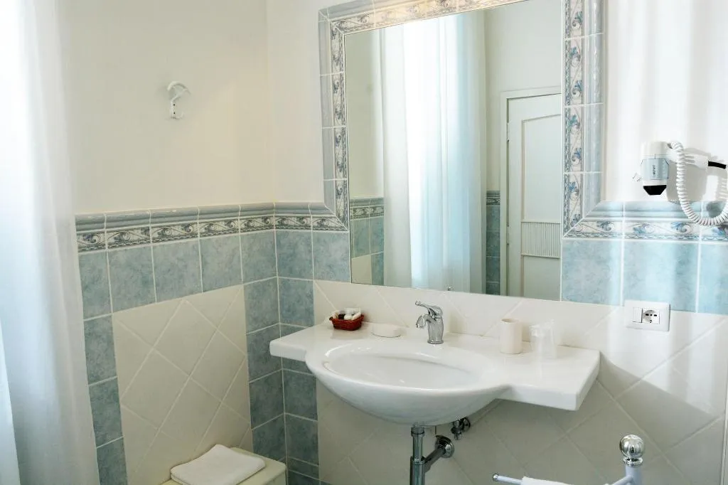 Room, Dimora Salviati, Florence