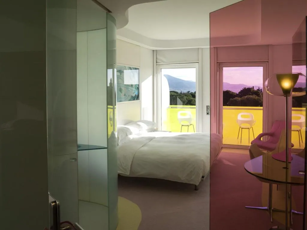 Room, Semiramis, Athens