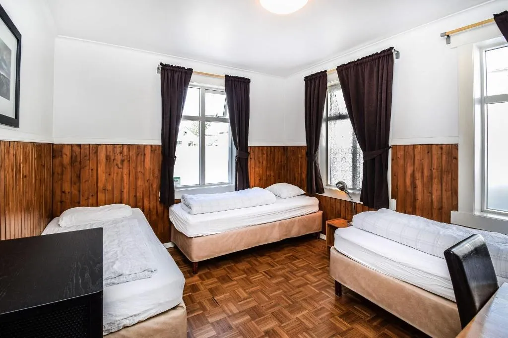 Room, Aurora Guesthouse, Reykjavik