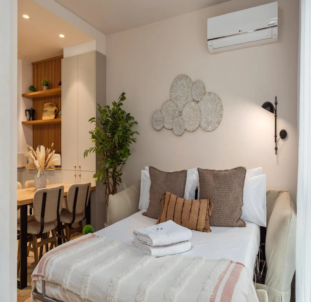 APARTMENT ONE BEDROOM ONE BATHROOM Room, Marconia Boutique Residence, Costa Brava