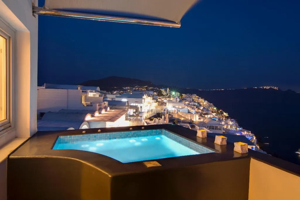 SUITE STANDARD Room, Santorini Secret Premium, Santorini