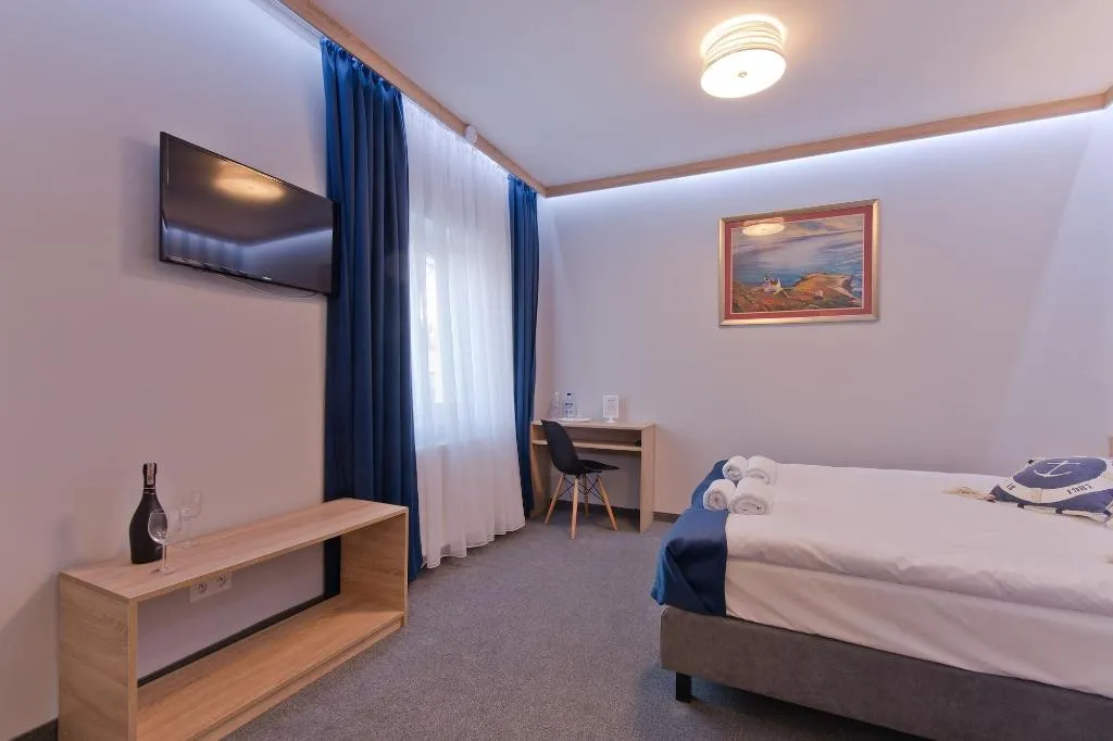 Room, B&B Molo Sopot, Gdansk