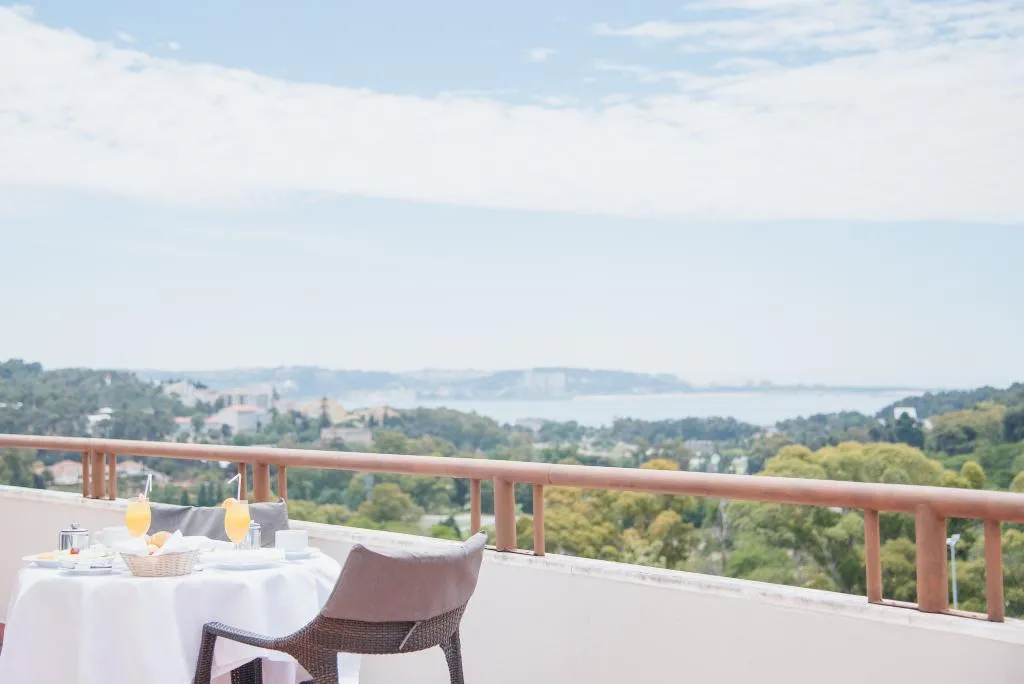 SUITE STANDARD Room, Amazonia Jamor, Lisbon