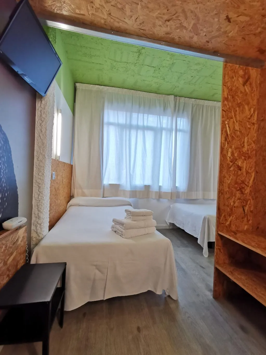 TWIN STANDARD Room, La Posada del Chaflan, Madrid