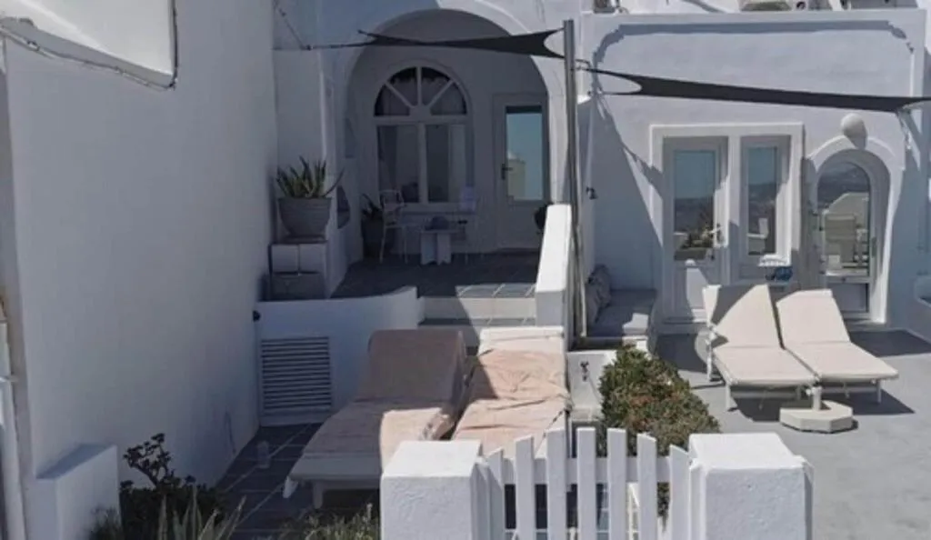 Room, Zenith Blue, Santorini