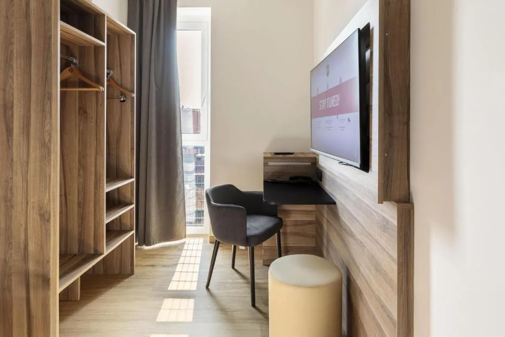 TWIN STANDARD Room, B&B Hotel Como Baradello, Milan