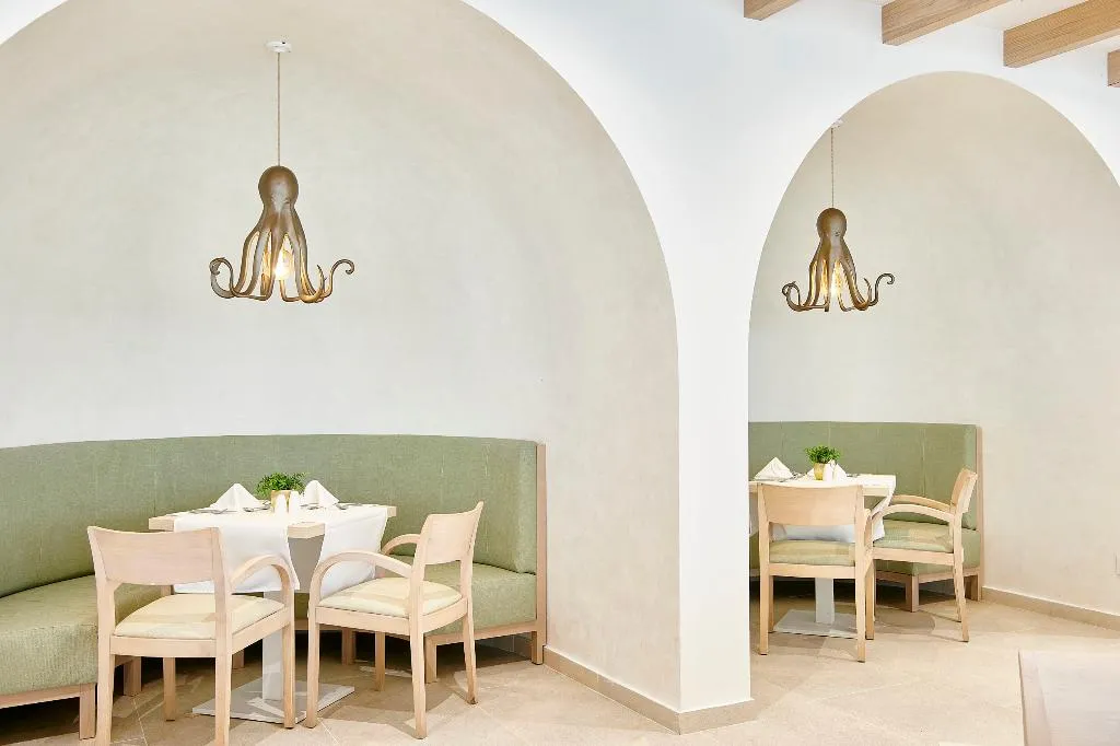 Restaurant, Iberostar Selection Albufera Park All Inclusive, Majorca