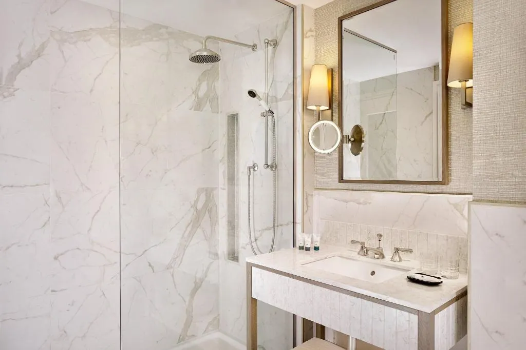 Room, The College Green Hotel Dublin, Autograph, Dublin