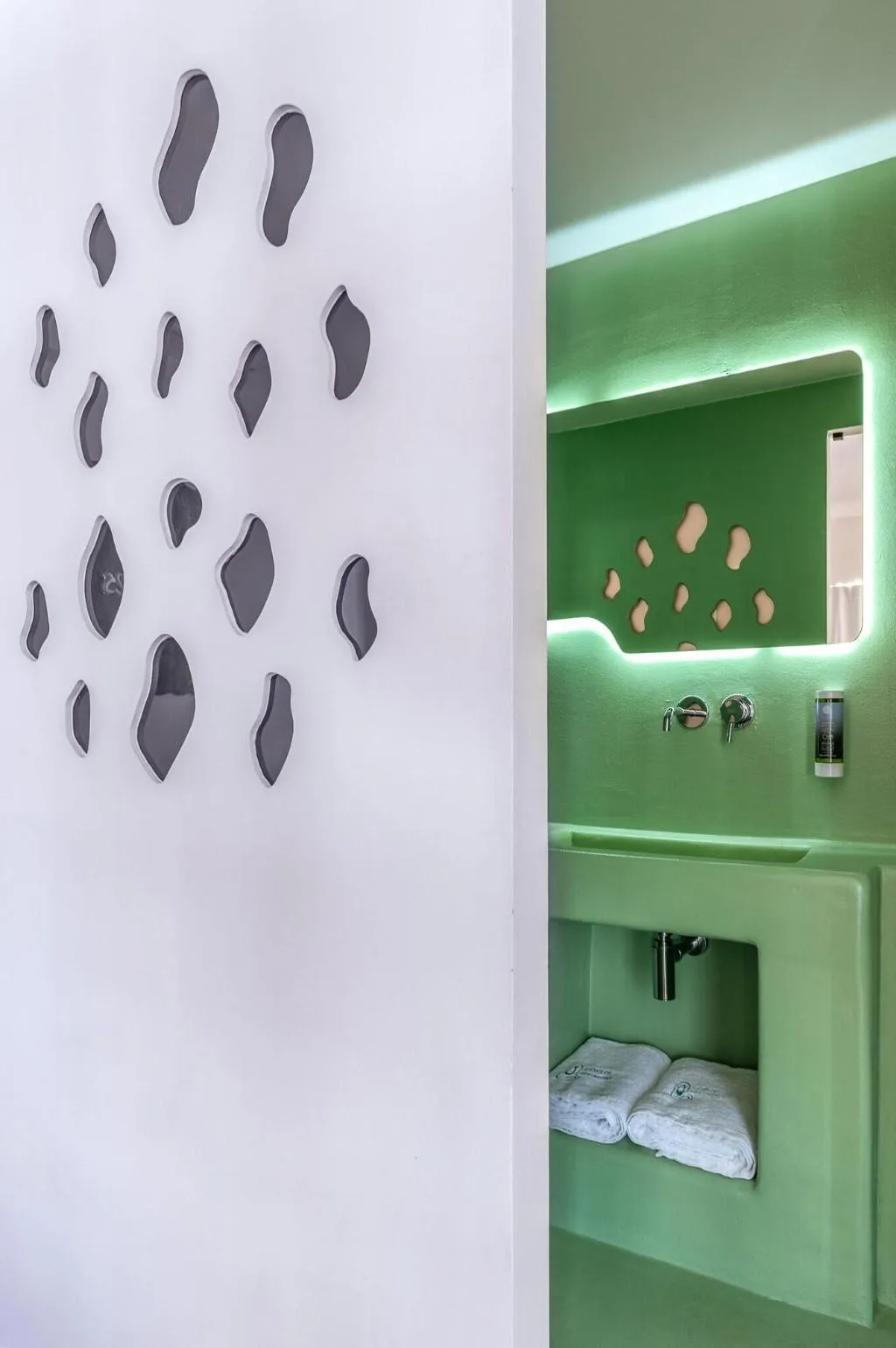 Room, Lofus Bio Suites, Athens