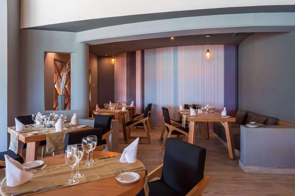 Restaurant, The Reef CocoBeach, Playa Del Carmen