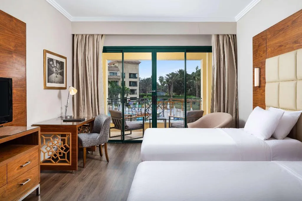 TWIN SUPERIOR Room, Hilton Pyramids Golf, Cairo