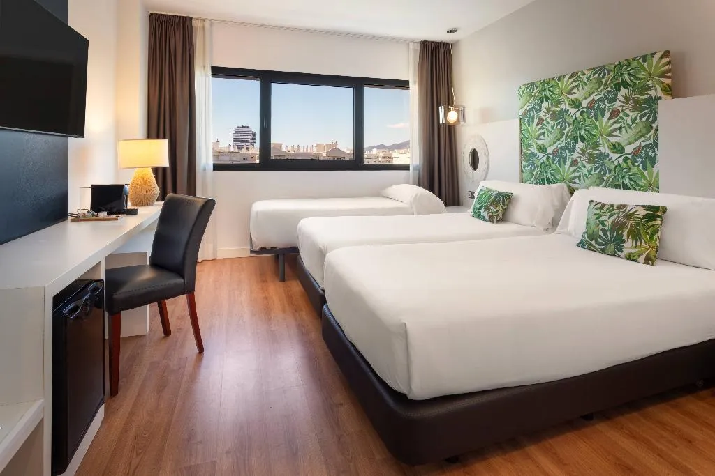 TRIPLE WITH VIEWS Room, Catalonia Malaga, Costa Del Sol