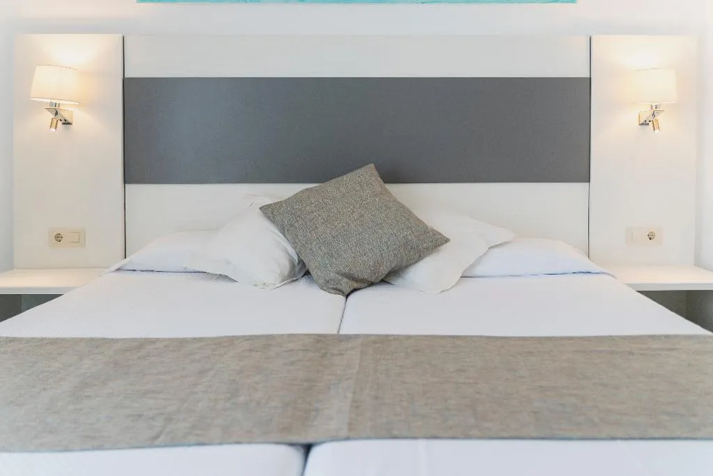 DOUBLE SINGLE USE SEA VIEW Room, Amic Miraflores, Majorca