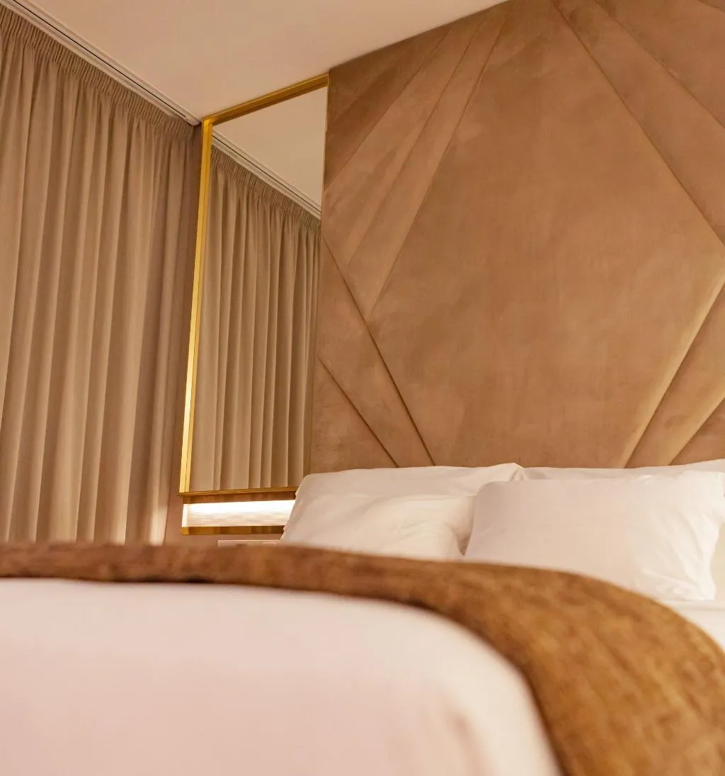 Room, Wine & Books Lisboa - Wbl, Lisbon
