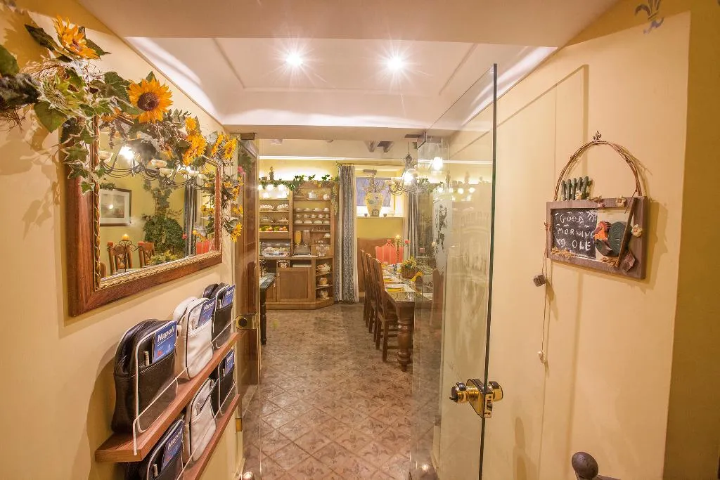 Restaurant, B&B Alloggio dei Vassalli, Naples