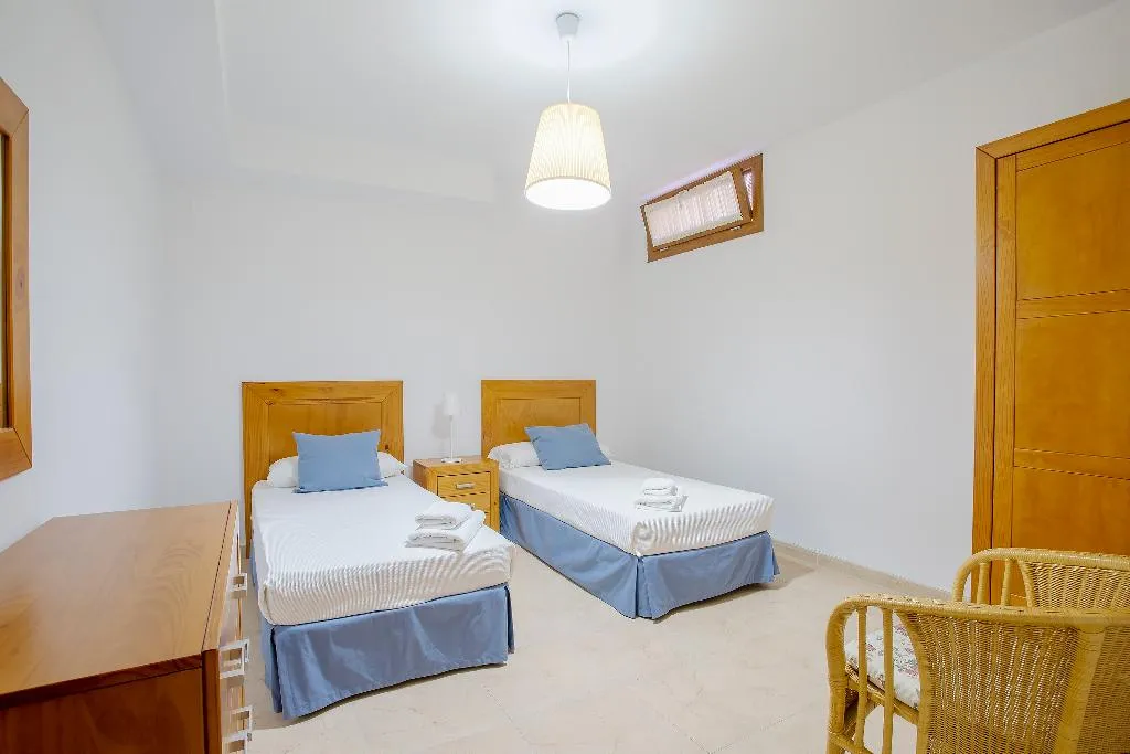 VILLA THREE BEDROOMS Room, Las Caletas Village, Lanzarote