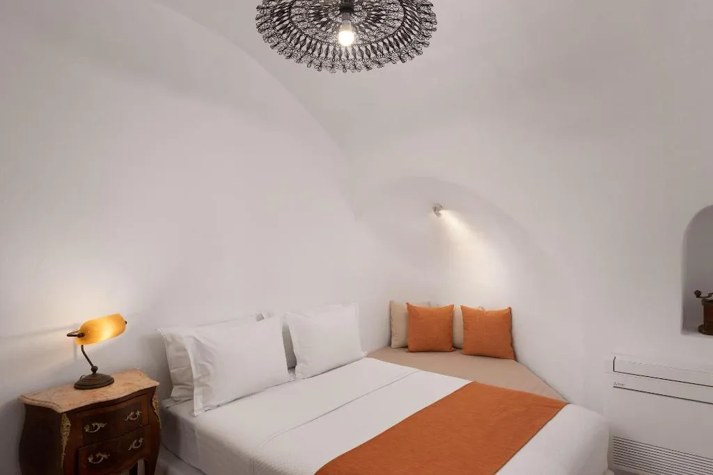 Room, Kastro Mansion, Santorini