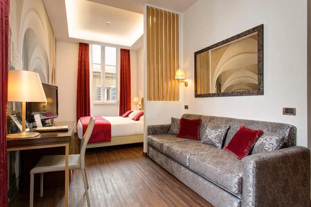 Double or Twin DELUXE Room, Nazionale, Rome