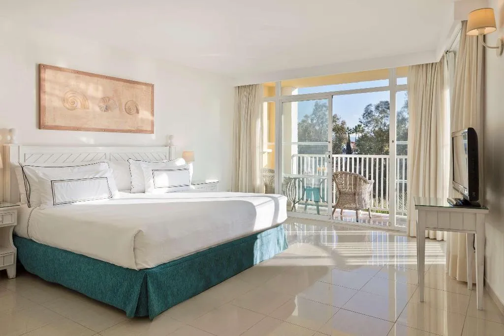JUNIOR SUITE STANDARD Room, ME Marbella, Costa Del Sol