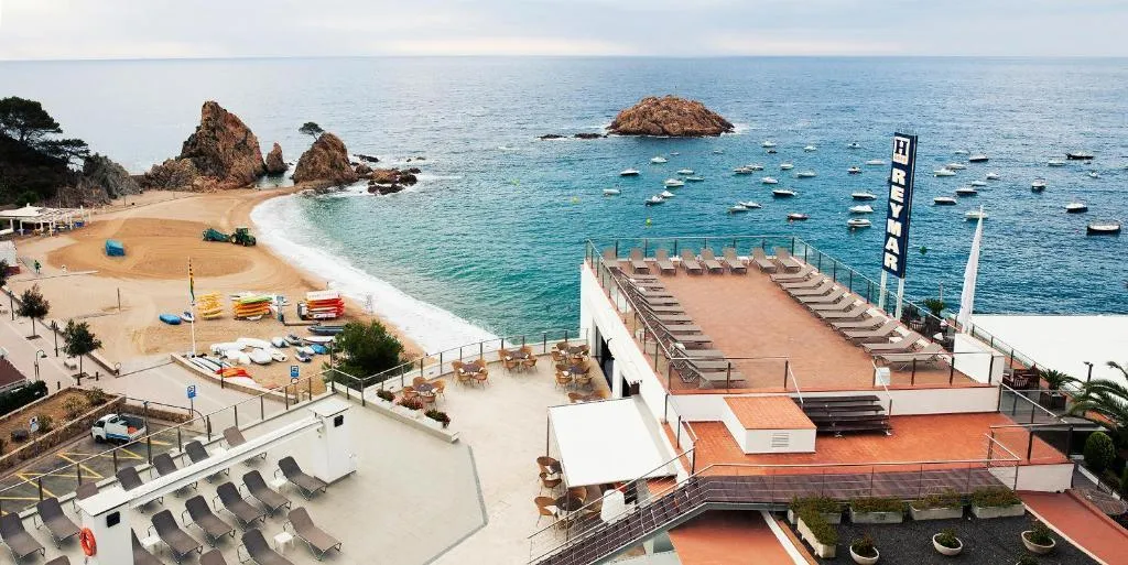 Terrace, Gran Hotel Reymar, Costa Brava
