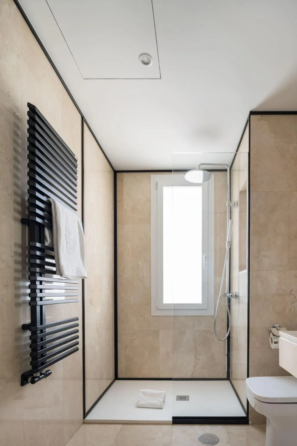 JUNIOR SUITE WITH DOUBLE BED Room, Principe Pio, Madrid