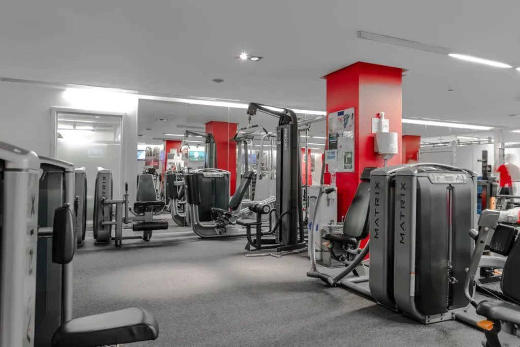 Sports and Entertainment, Clayton Hotel Cork City, Cork