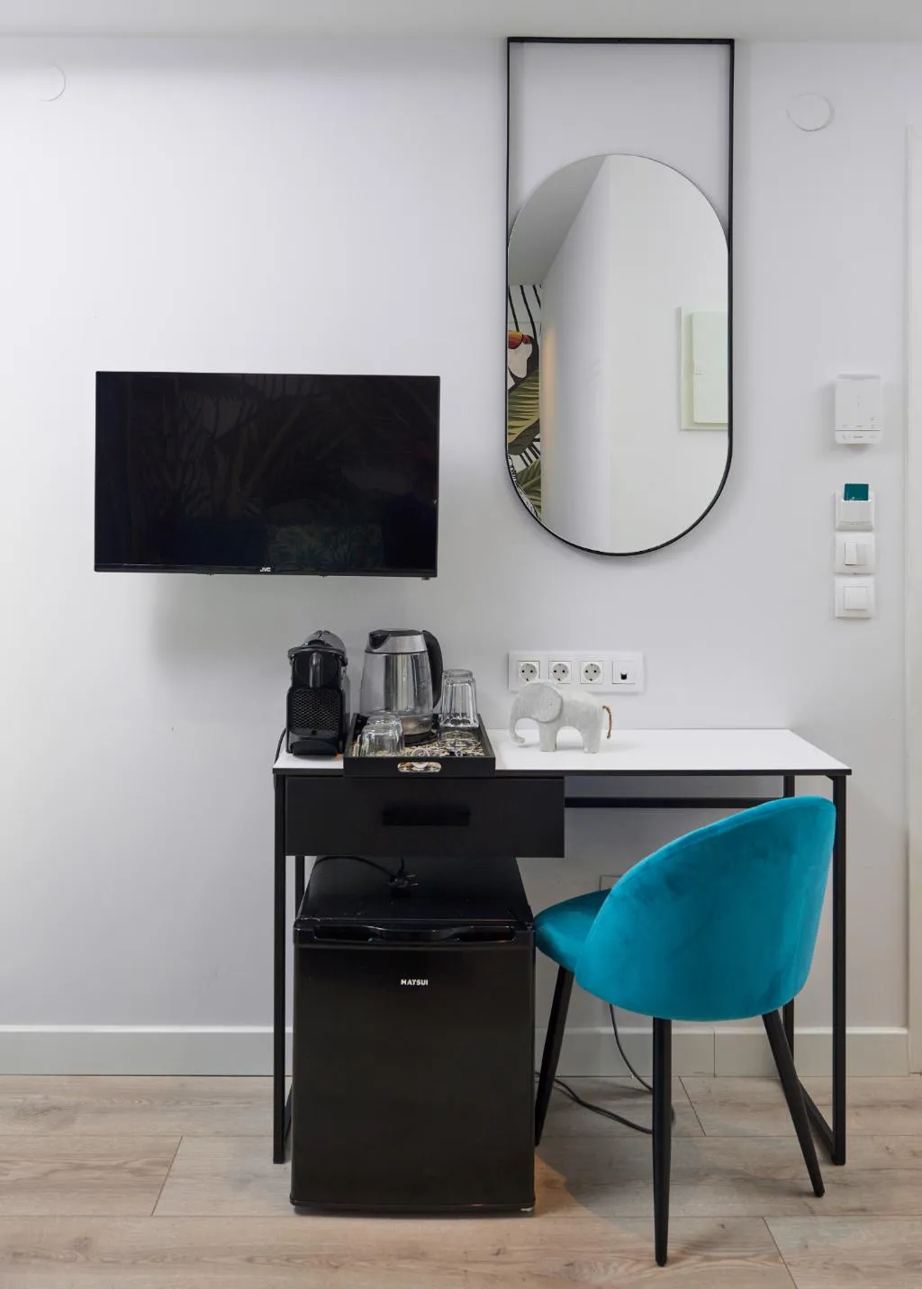 JUNIOR SUITE SEA VIEW Room, Urban Elephant Suites, Halkidiki
