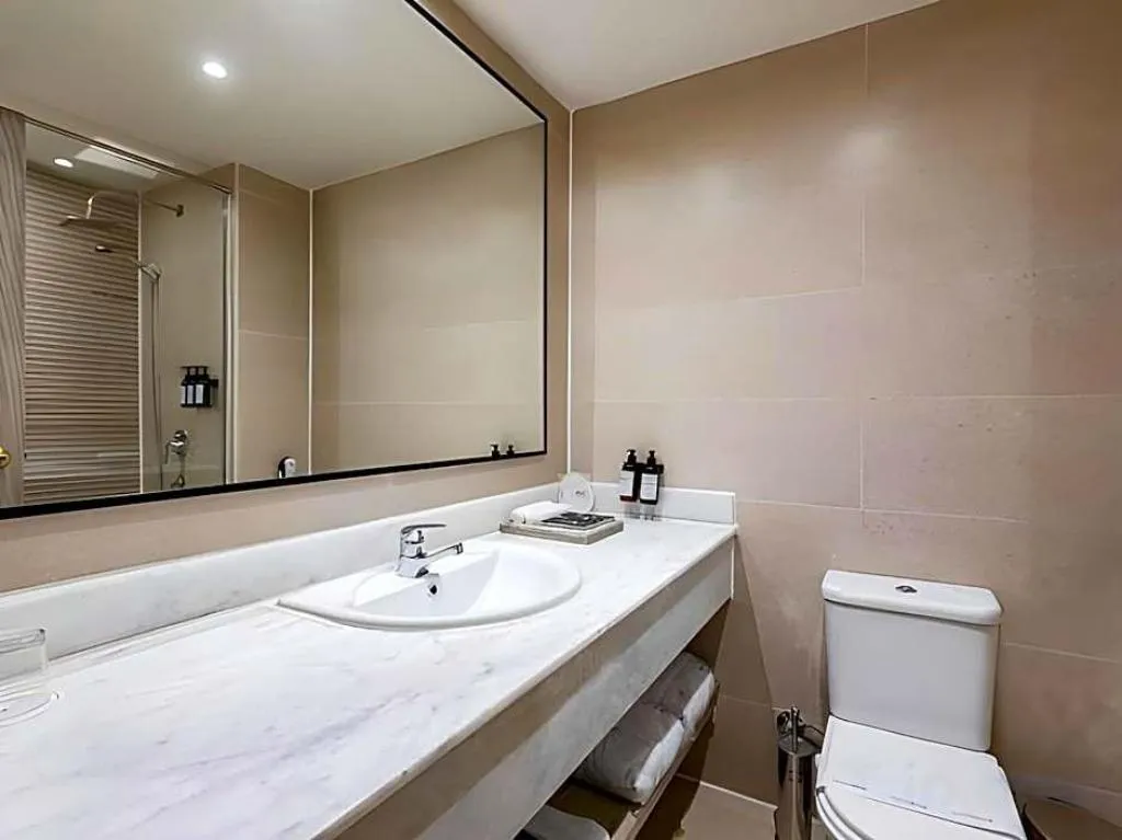 Room DELUXE SEA VIEW Room, Protels Grand Seas Resort Aqua Park, Red Sea Riviera