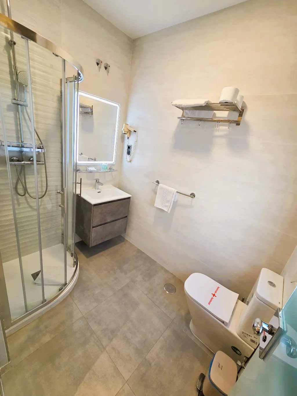SINGLE STANDARD Room, Hostal Hispano-Argentino Gran Via, Madrid