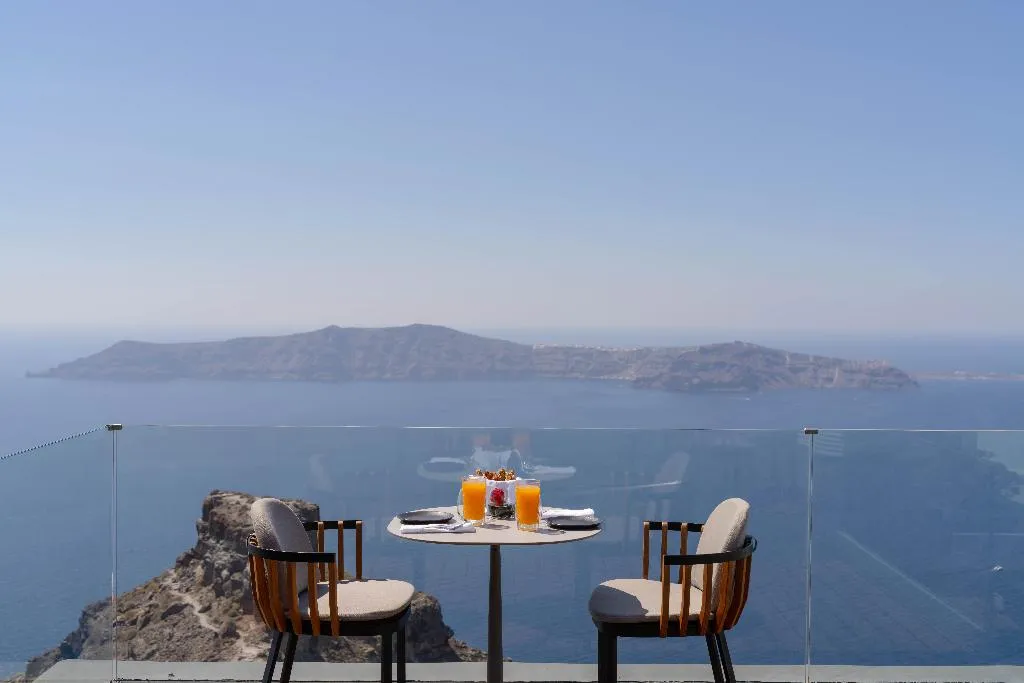 SUITE EXECUTIVE Room, Kivotos Santorini, Santorini