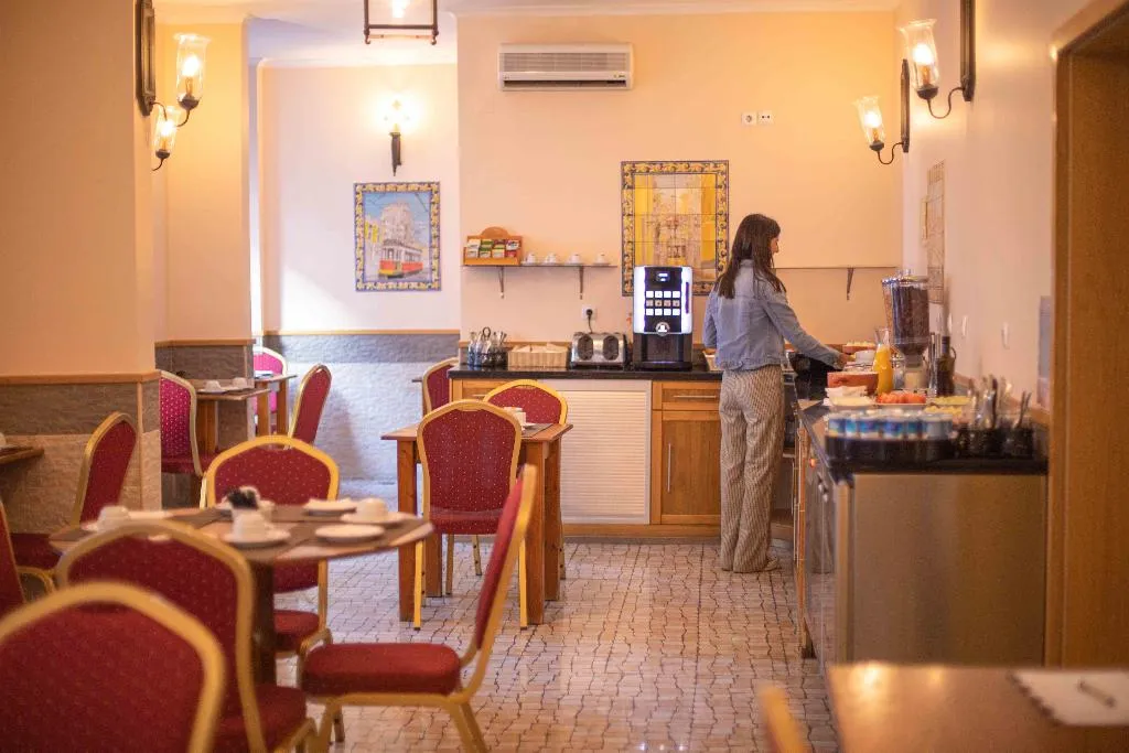 Restaurant, Residencial Alcobia, Lisbon