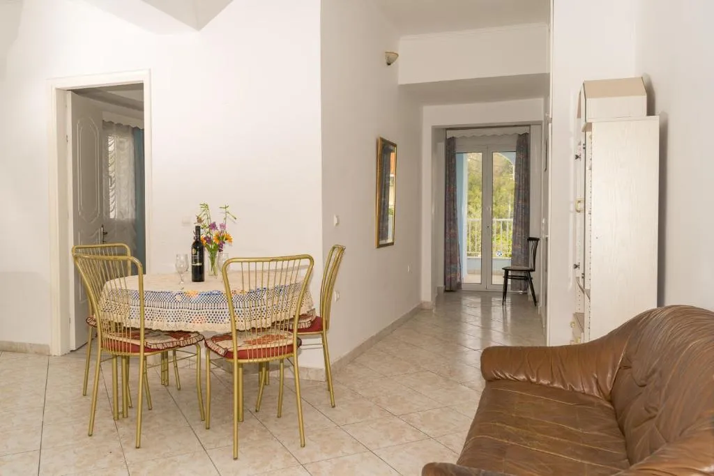 APARTMENT TWO BEDROOMS ONE BATHROOM Room, Anna's Studios & Apartments, Zante