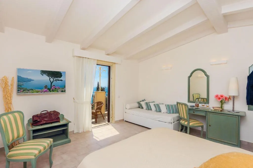 Room, Al Pesce d'Oro, Naples