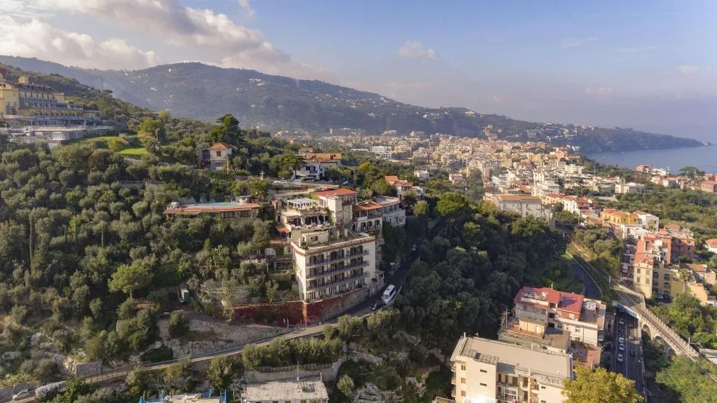 General view, Hotel Cristina, Naples