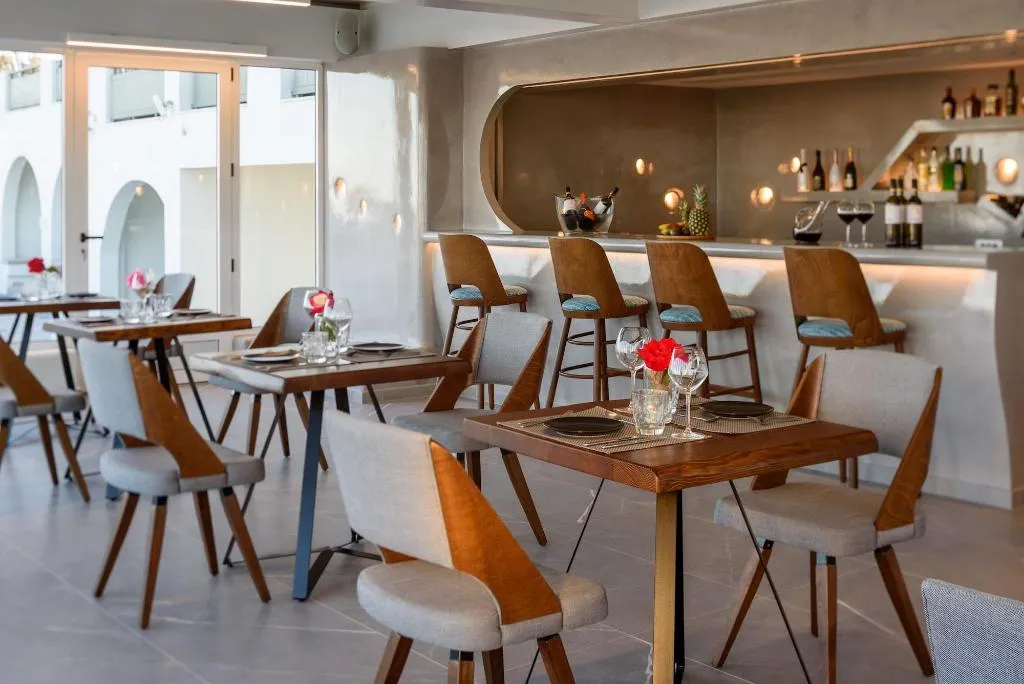 Restaurant, Elements of Caldera Suites, Santorini