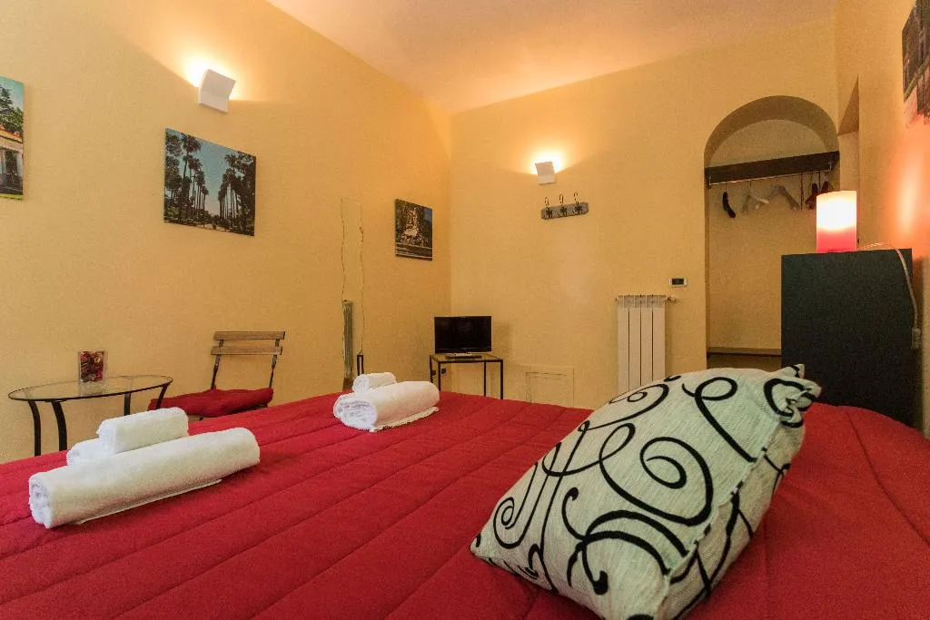 TRIPLE STANDARD Room, B&B Antica Dimora, Palermo