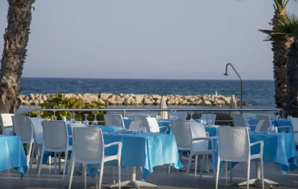 Restaurant, Palm Beach Hotel & Bungalows, Cyprus