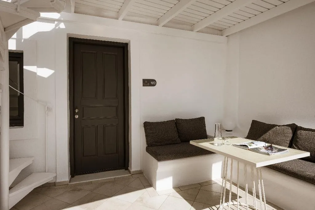 SUITE SUPERIOR Room, Aqua Luxury Suites, Santorini