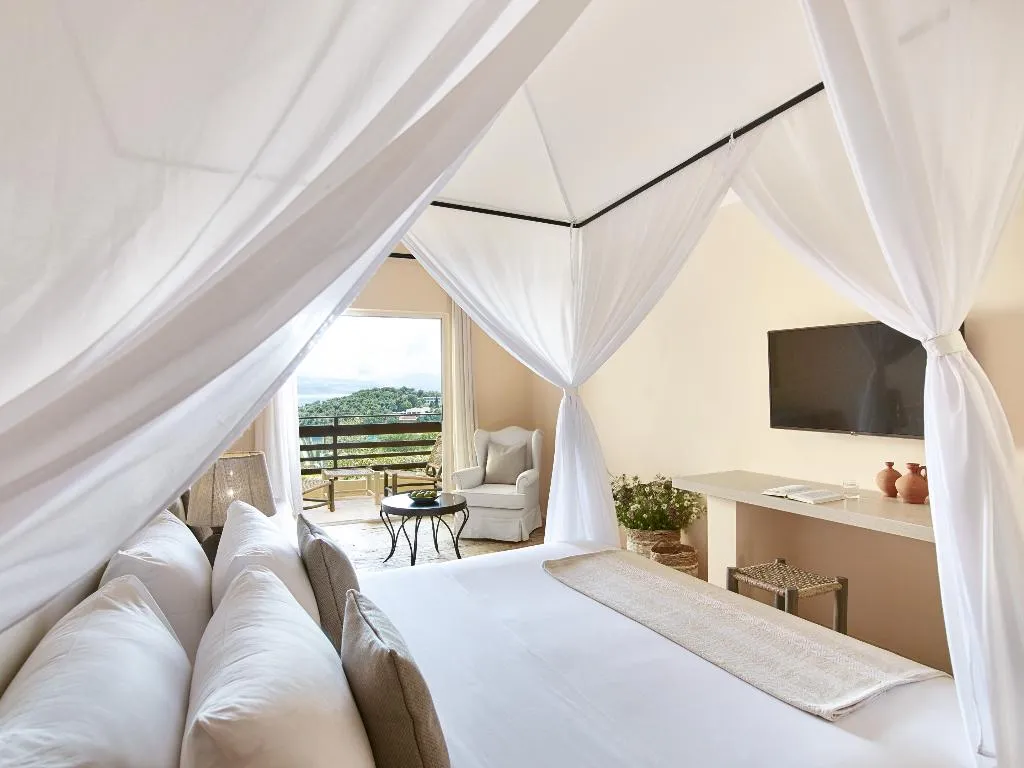 Double or Twin GARDEN VIEW Room, Grecotel Daphnila Bay, Corfu