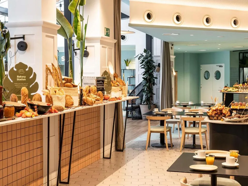 Restaurant, Pullman Madrid Airport Feria, Madrid