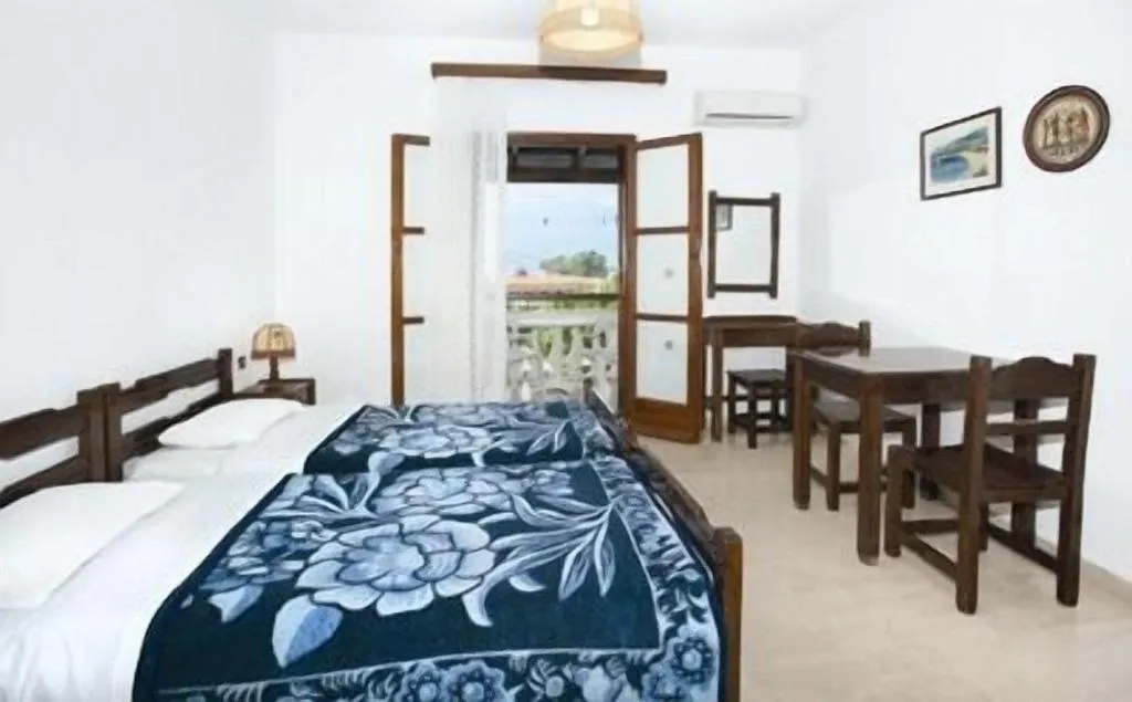 Room, Tzilios Studios, Corfu