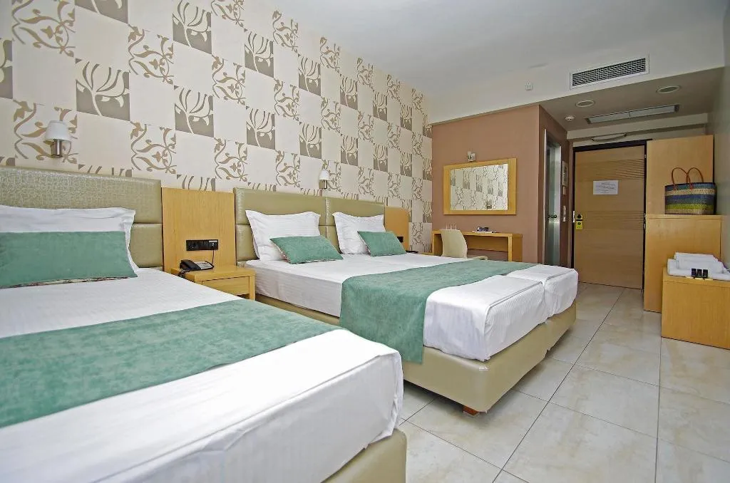 Room, Principal New Leisure Hotel, Thessaloniki