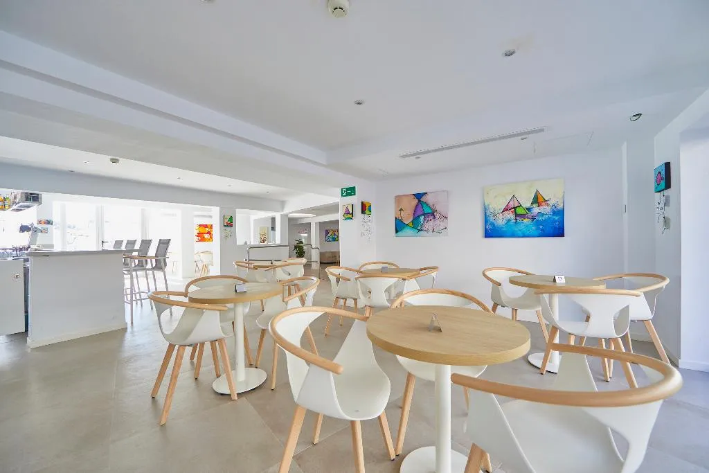 Bar, Hotel Ilusion Moreyo Adults Only, Majorca