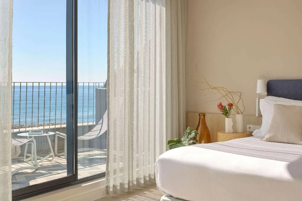 SUITE SEA VIEW Room, ME Sitges Terramar, Costa Brava