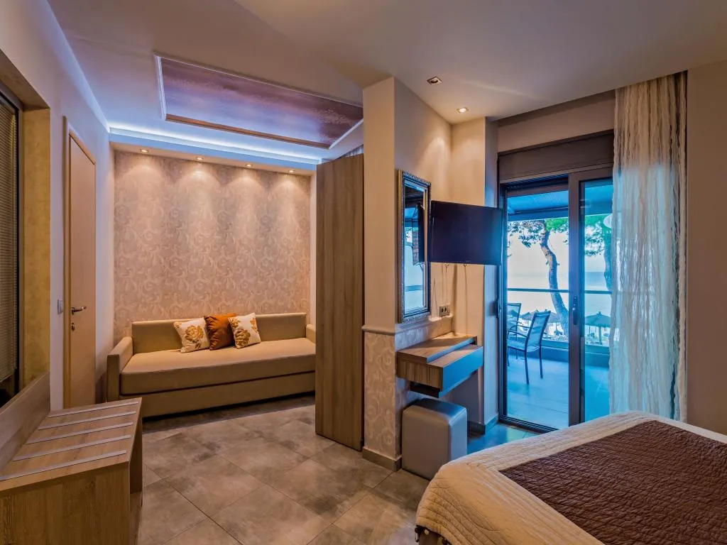 TRIPLE STANDARD Room, Flegra Beach Boutique Apartments, Halkidiki