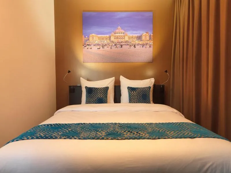 Room, The Hague Teleport Hotel, Amsterdam
